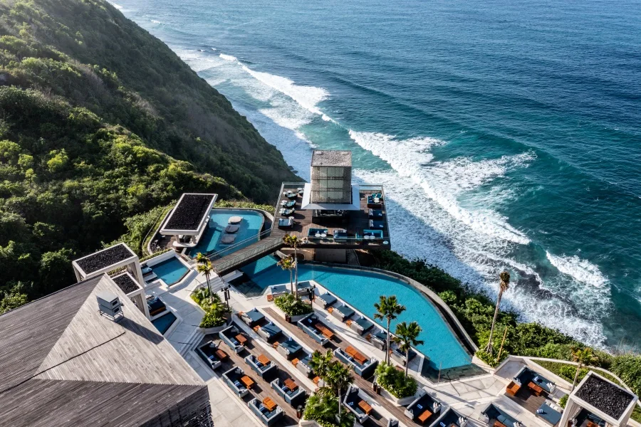 The clifftop pools and daybeds at Savaya, Uluwatu, in the day