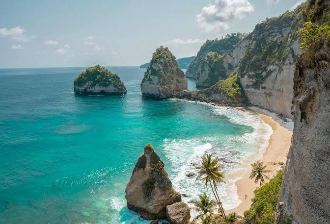 Diamond Beach on Nusa Penida, Bali